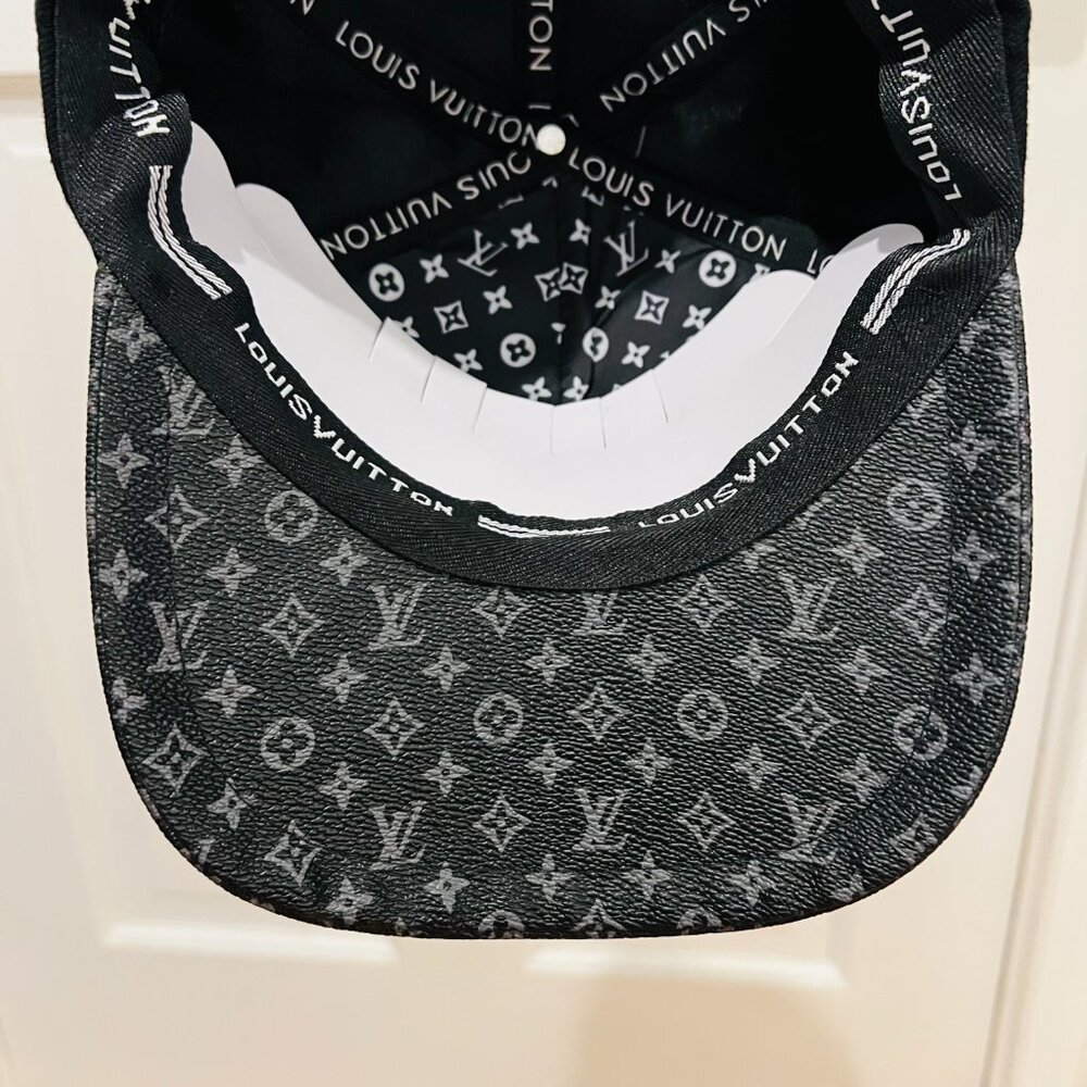 LOUIS VUITTON LV Monogram Hat Cap NEW BRAND - Picture 3 of 16